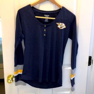 Reebok Nashville Predators t shirt